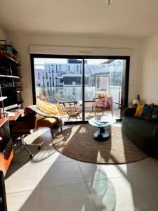 Borely Cool Apart 69 m2 - Terrace and Parking