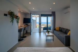 Aelios Petra sea view apartment 1