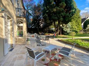 Au fil du temps - maison de charme - appartement T2 - studio - 2 chambres - jardin