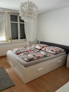 over-night City-Flat