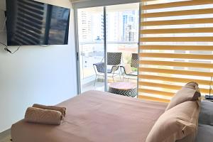 Precioso Duplex 2Hab+ AC + rooftop en Bocagrande