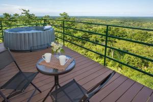 Villa Vista Hermosa - with breathtaking ocean view & WiFI