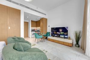 Upgraded Studio in StudioCity