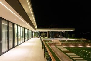 Spectacular Villa Excelsior Perfect for Families, Business, or Celebrations