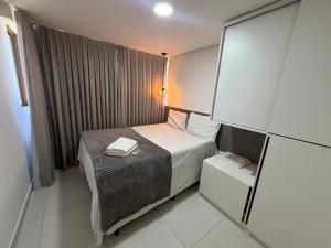 Amaranth Beach Class - MH