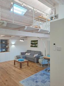 Etna Essence House