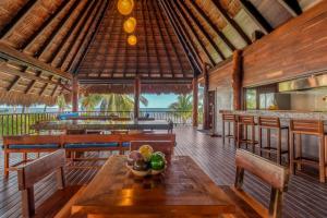 Luxury Lodge with Caribbean Beachfront