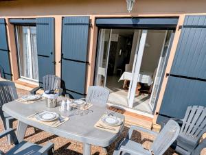 Maison Cosy avec jardin privé & terrasse - parking gratuit - aux portes de Besançon