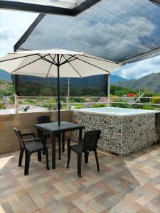 Casa Hostel Utica Nature & Adventure