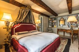 The Venetian Penthouse