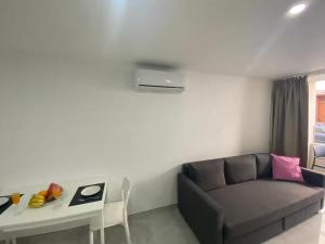 Alaram Holidays House by Villas Rivero