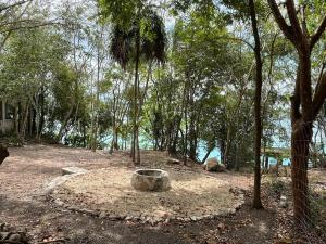 Deluxe loft with direct access to the lagoon