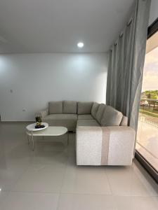 Apartamento completo cerca del centro