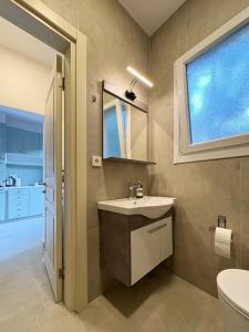 Cosy & Stylish 2 Bedroom Flat in Vibrant Kadıköy