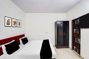 Hotel O Royal Palace