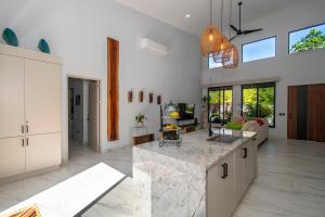 Villa Monty, Charming Villa, 5 min walk to Marino Ballena Beach