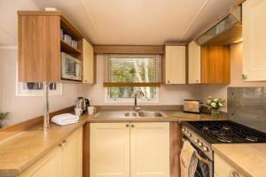 Seaside Caravan Nr Edinburgh Seton Sands Family Fun