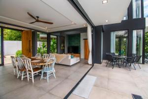 Villa Unique, Ocean view, close to beach & no 4x4 needed, luxury