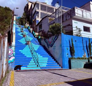 ITCHIMBIA GARDEN QUITO Suites Coloniales renovadas con vista a la Cordillera de los Andes de Quito