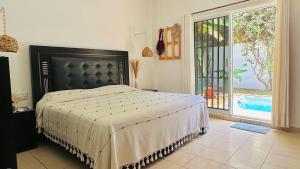 Casa Piña with STARLINK - 2 min walk to the beach