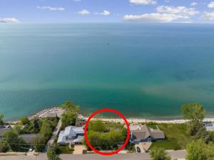 Lake Michigan Getaway by Juniper Holiday + Home