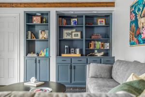 Golden Crest Getaway