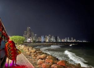 Apto en Morros 922 con salida directa a la playa Cartagena