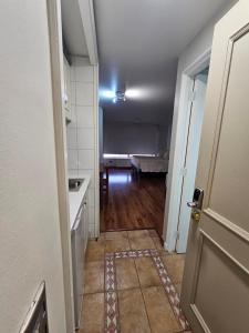 Ss Apartment 911