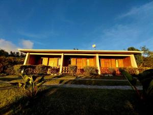 Belcruz family lodge