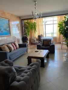 Real Apartments 341 - Apartamento Frente Mar em Copacabana Posto 4