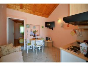 1 bedroom apartment with a sea view