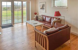 Lovely Home In Bøvlingbjerg With Wifi