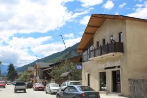Guesthouse Mestia 32