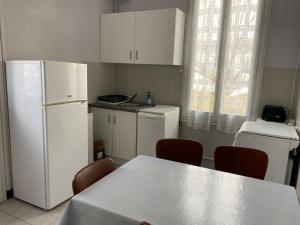 Appartement cosy centre-ville - 4 pers. - FR-1-858-40