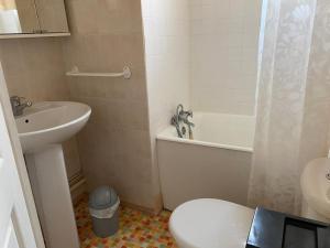Appartement cosy centre-ville - 4 pers. - FR-1-858-40