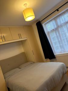 Central London 1 Bed House Free Parking inc