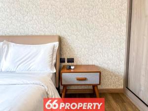 Pool View Resort Condo at The One by Shopping Mall
