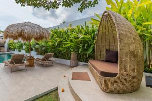 Villa Luna 4BR Dual Living, Pool & BBQ