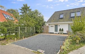 Gorgeous Home In Noordwijk With Wifi