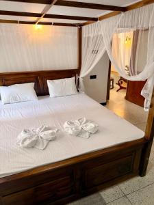 Villa de Mango Hues