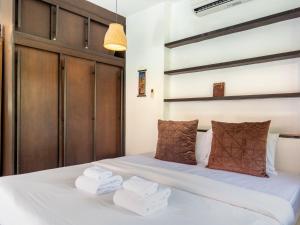 Cosy 3Br Villa Private Pool & Walk to Beach