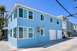 New Modern 1BR w Parking Steps to Bay & Boardwalk