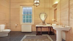Chateau Bowral Luxury Southern Highlands Estate with Poolhouse