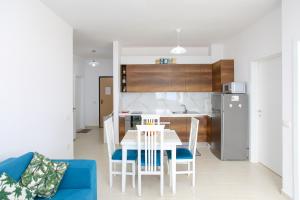 Richard Sea View Apartment - Happy Rentals