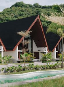 Limbo Lux Bungalows