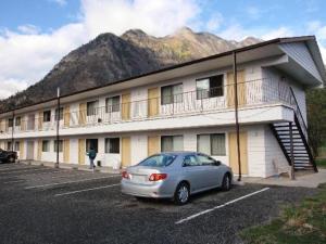 Retasket Lodge & RV Park