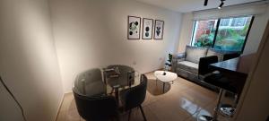 Urban Oasis - Jovita