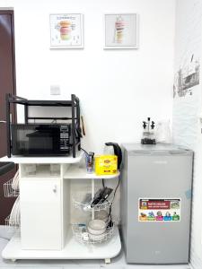 1BR Apartment with Kitchen & Bathroom 13