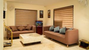 Hotel Sachkhand Grand Agra India
