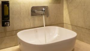 Hotel Sachkhand Grand Agra India